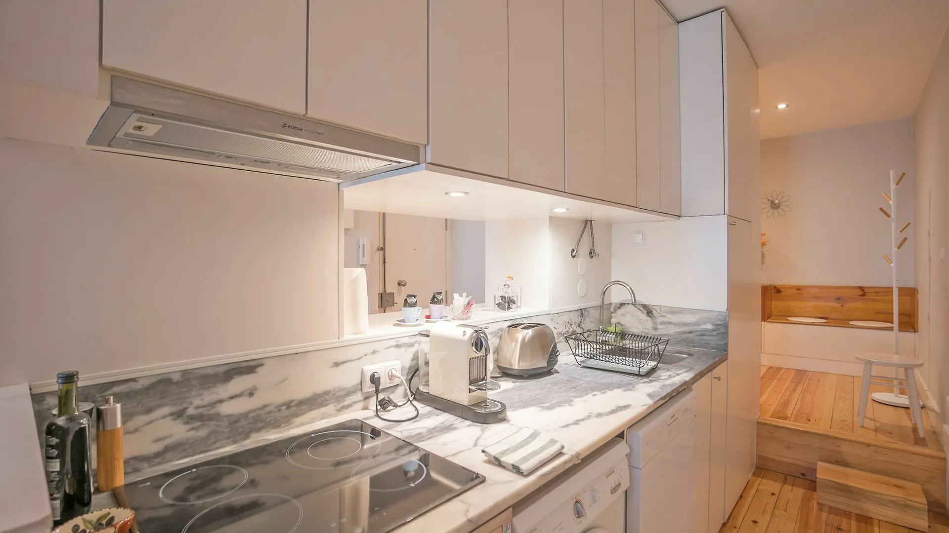 Elegant And Cozy Apartment 0*, Lisbon Portugal