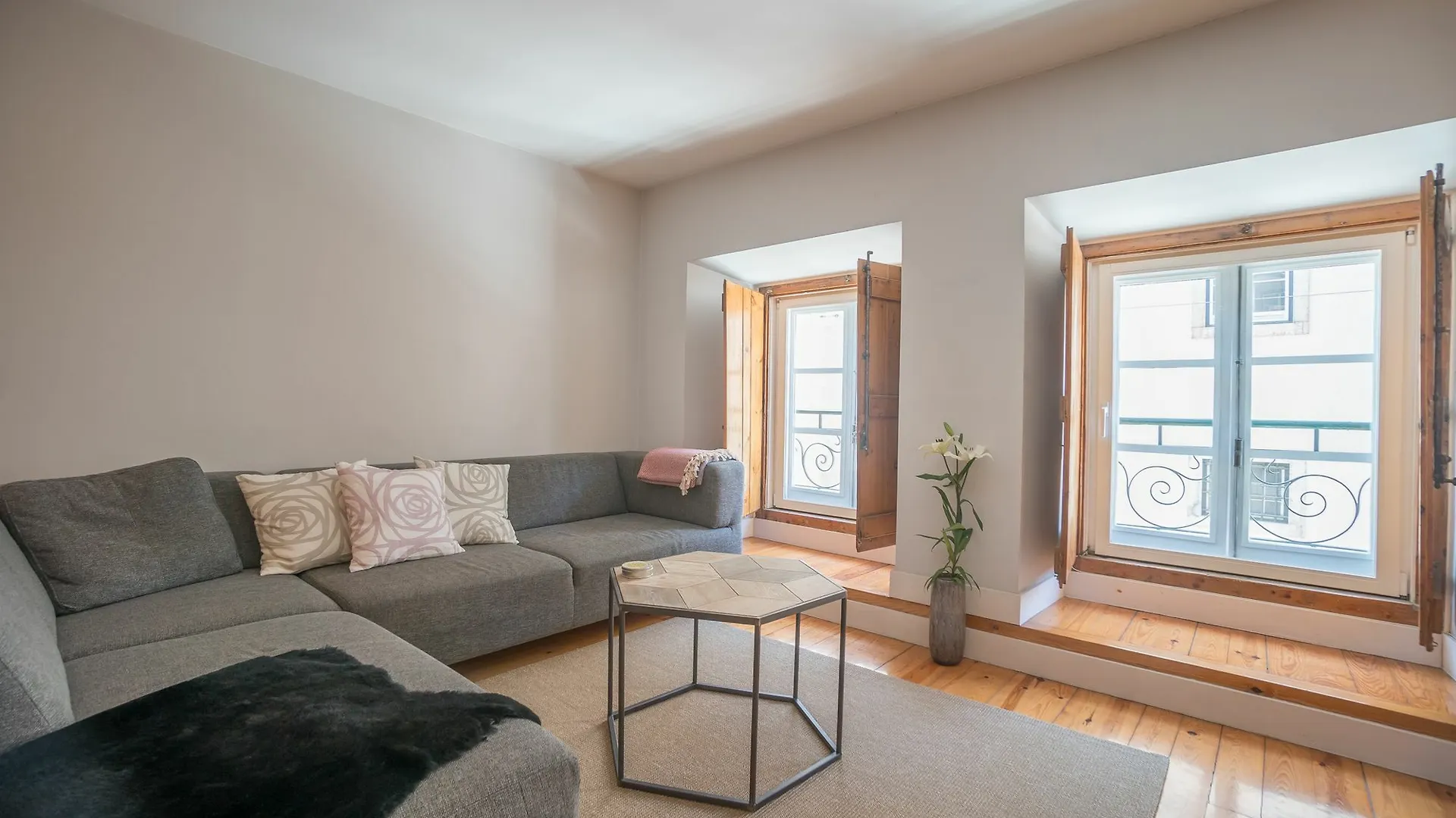 ליסבון Elegant And Cozy Apartment 0*,  פורטוגל